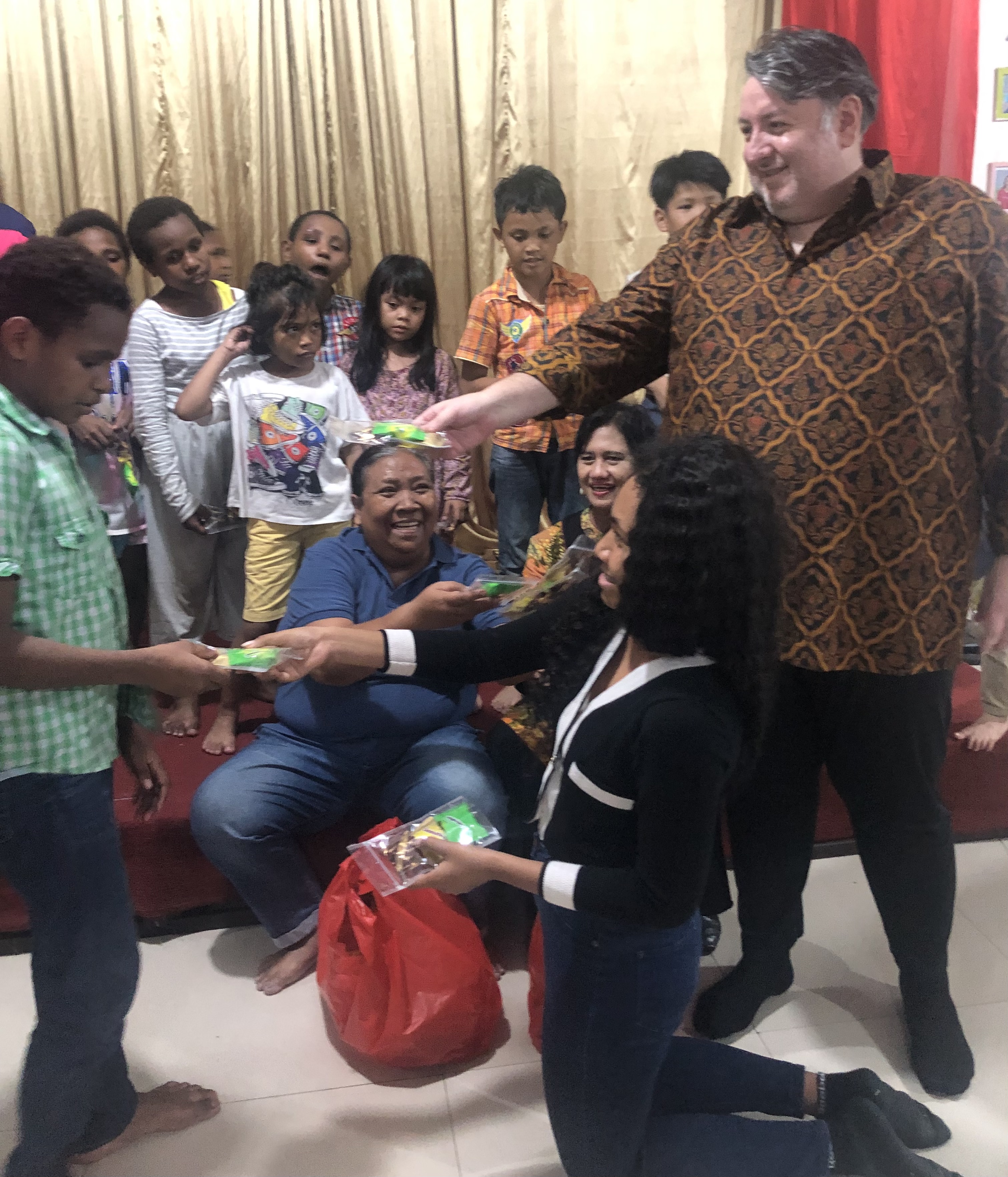 Sifu Maurice & Thirza at the Christian orphanage.