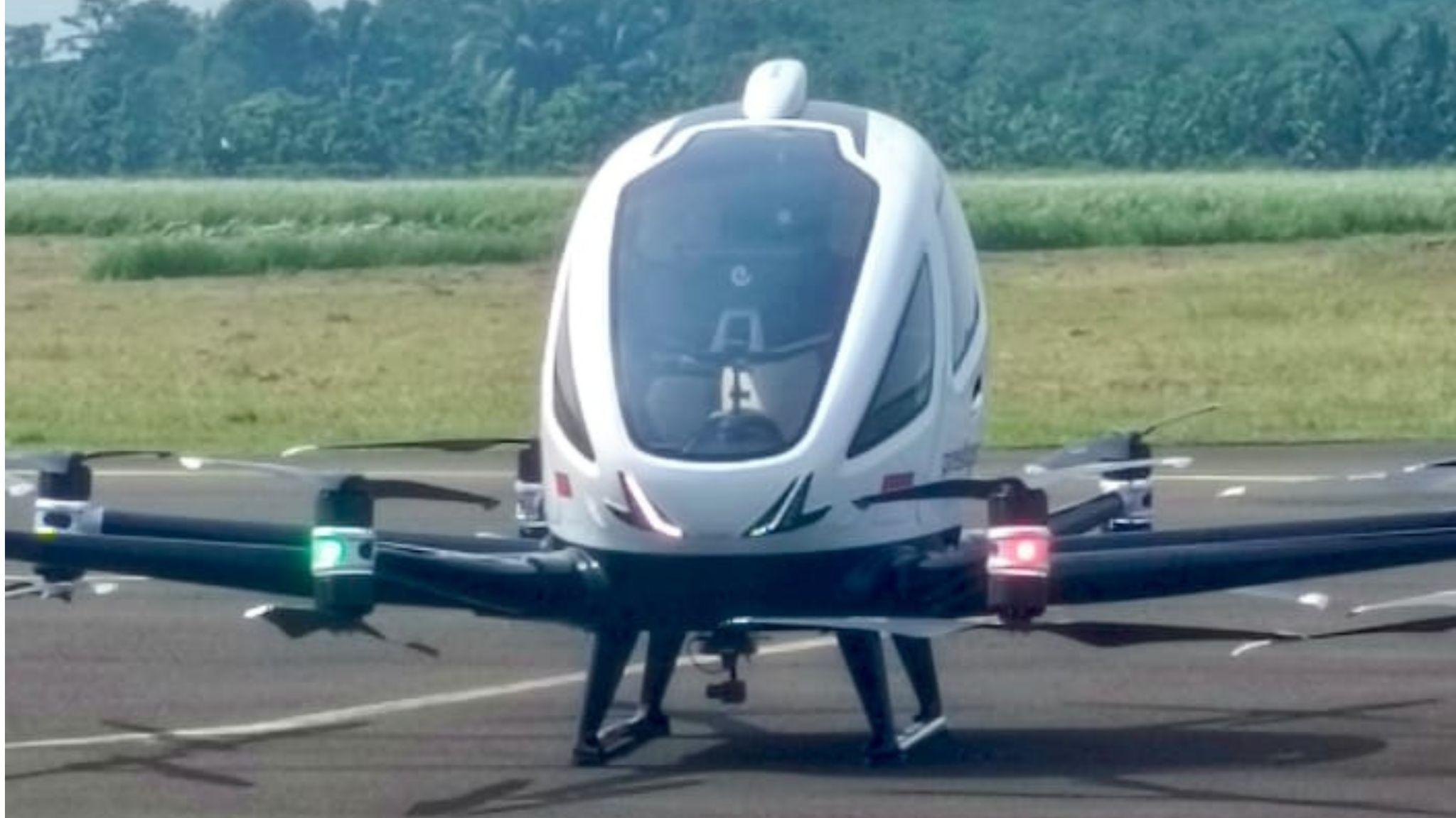 Uji coba drone taxi EVTOL Ehang di Indonesia
