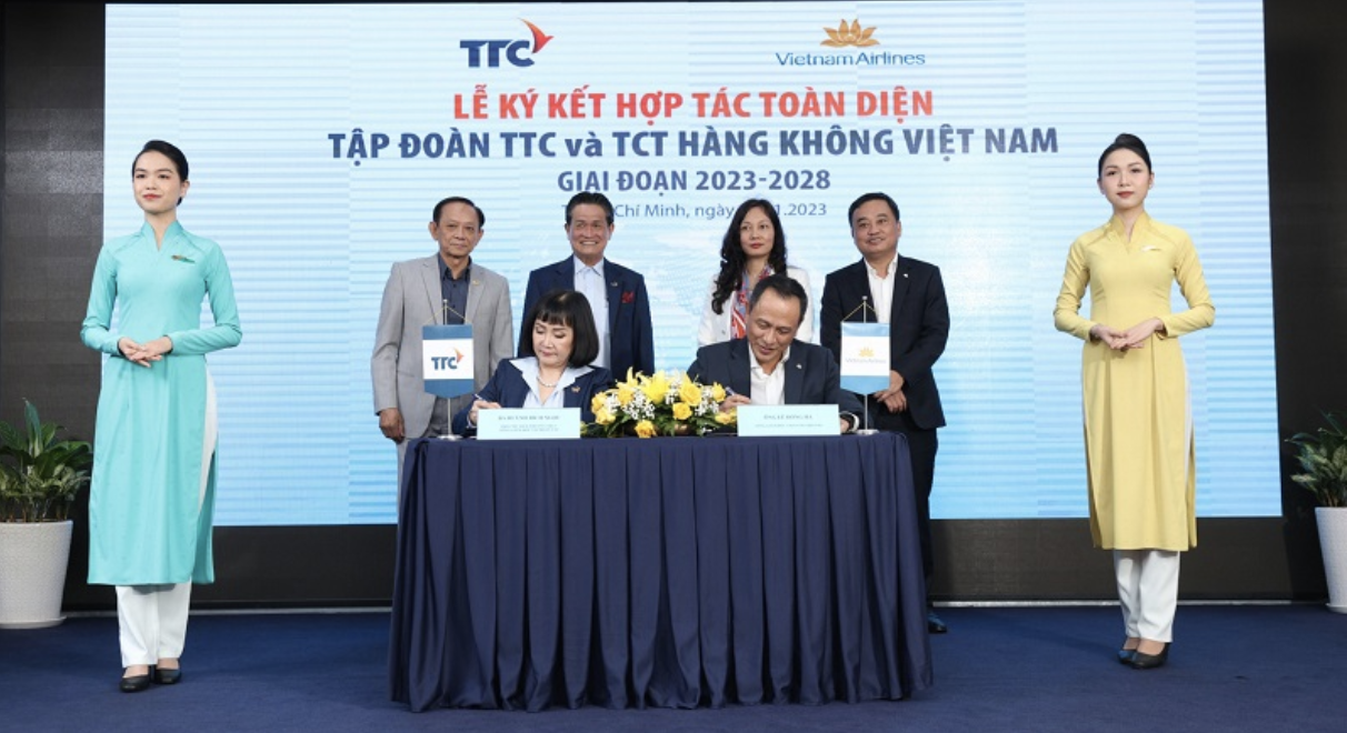 Vietnam Airlines and TTC Group sign comprehensive cooperation agreement