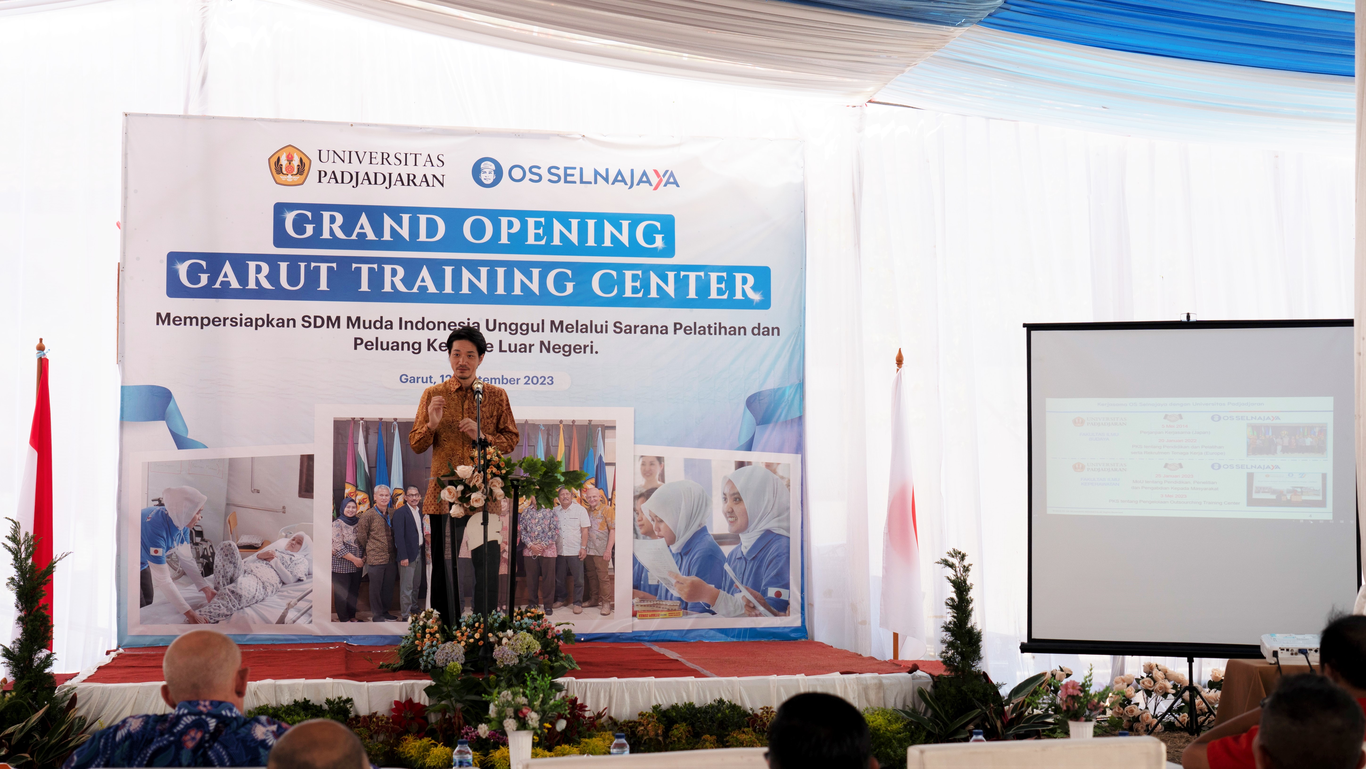 Presiden Direkrur PT OS Selnajaya Indonesia, Satoshi Miyajima, saat memberikan sambutan di acara Grang Opening Garut Training Center.