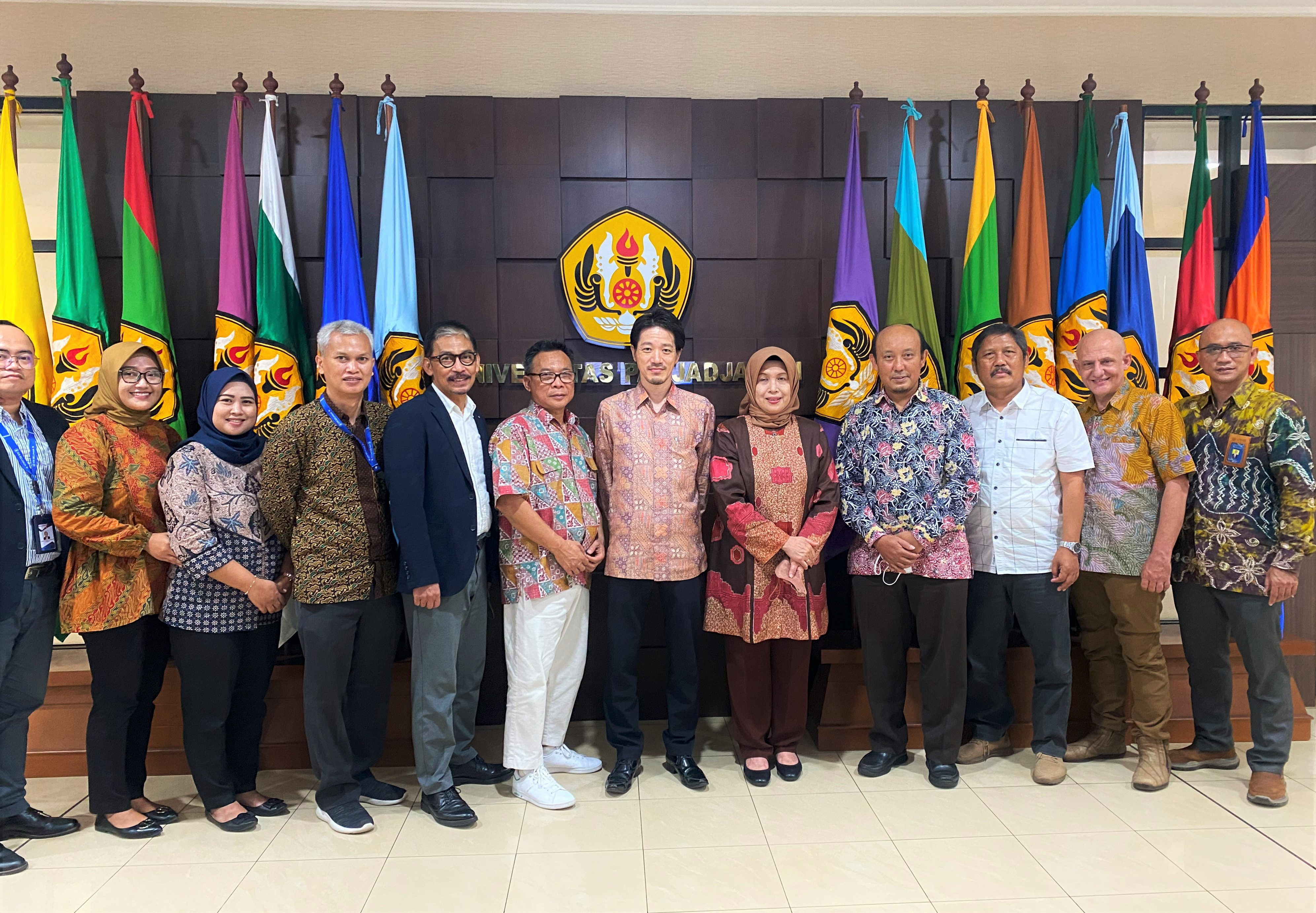 Kunjungan PT OS Selnajaya Indonesia ke Kantor Rektorat Universitas Padjajaran, Rabu, 11 Januari 2023.