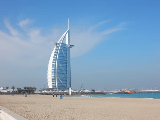 Memperluas Portofolio Real Estat Anda: Mengapa Dubai Harus Menjadi Tujuan Investasi Anda Berikutnya